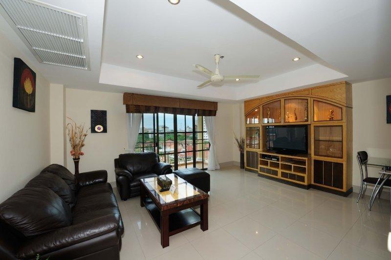 Royal Park Apartments Jomtien Beach Esterno foto